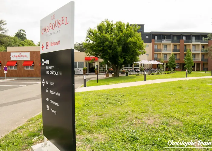 BEST WESTERN La Porte des Châteaux