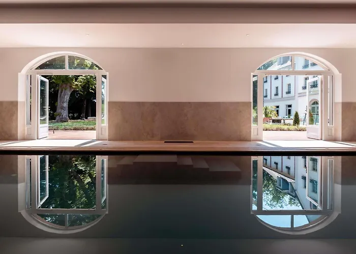 Mercure Maintenon